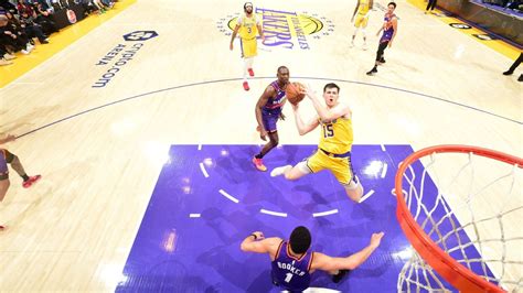 Reaves, moved to starting lineup, sparks Lakers .